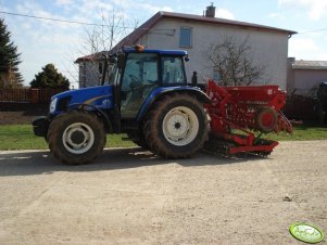 New Holland T5060