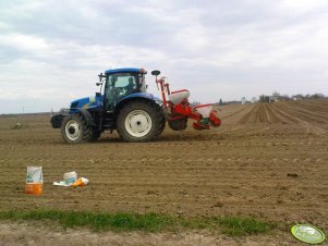 New Holland T6010 + Kverneland Accord