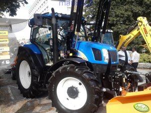 New Holland T6010