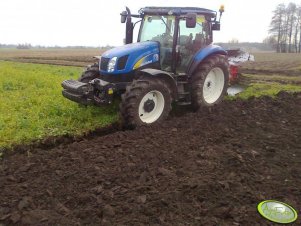 New Holland T6020