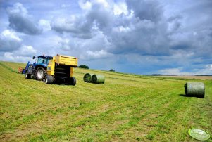 New Holland T6030 Delta + New Holland  BR6090