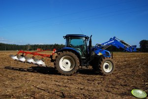 New Holland T6030 Delta + V&N