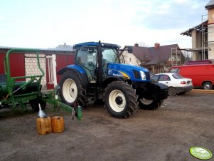 New Holland T6030 Delta