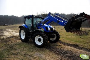 New Holland T6030 Delta 