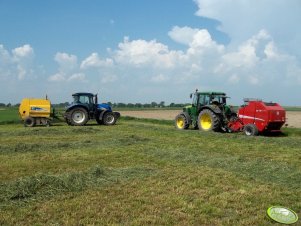 New holland T6030 + New holland BR6090 & John Deere 6530 + Famarol 1.8dd