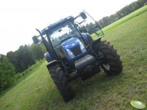 New Holland T6030 PLUS