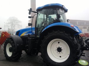 New Holland T6030 Range Command