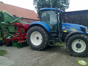 New Holland T6030 RC