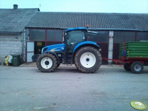 New Holland T6030 RC