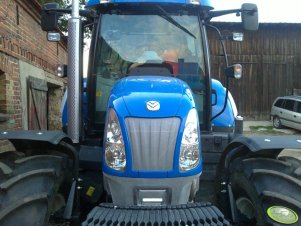 New Holland T6030