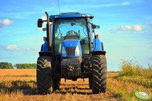 New Holland T6030