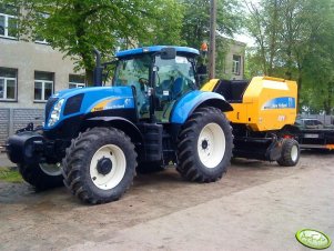 New Holland T6050 + New Holland BR7060 CropCutter II