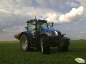 New Holland t6050 Plus + AMAZONE