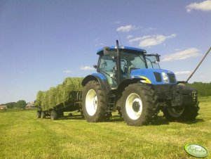 New Holland T6050 Plus + Przyczepy 