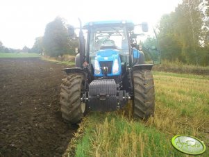 New Holland T6050 PLUS