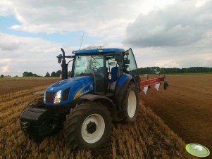 New Holland T6050 PLUS