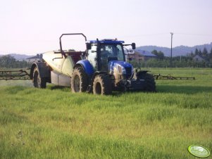 New Holland T6050 RC & Hardi Commander 