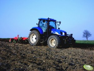 New Holland T6050 RC