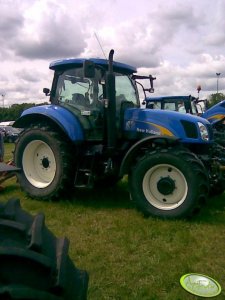 New Holland T6050