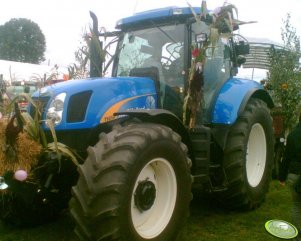 New Holland T6050