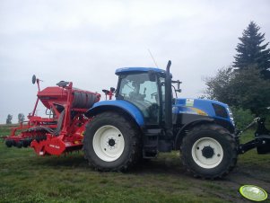 New Holland T6070 +Kuhn