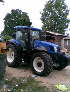 New Holland T6070 Plus