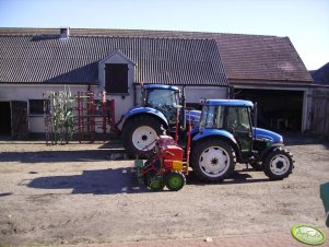 New Holland T6070 RC i New Holland TD60D