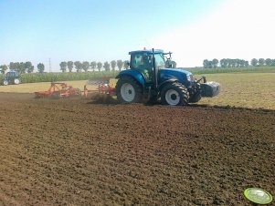 New Holland T6070 RC + Pottinger Servo 35 NOVA