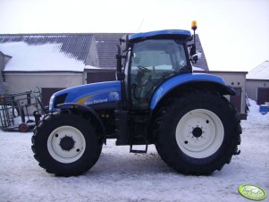 New Holland T6070 RC