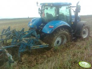 New Holland T6070 RC 