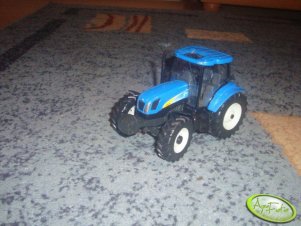 New Holland T6070