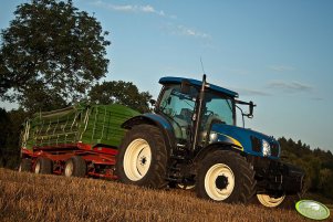 New Holland T6070