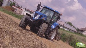 New Holland T6070