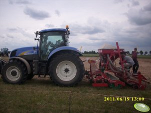 New Holland T6070