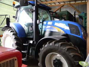 New Holland T6070