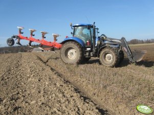 New Holland T6070PC + Kuhn