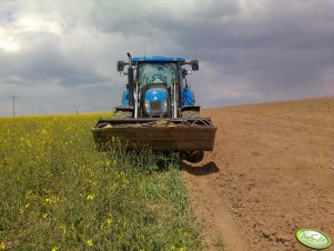 New Holland T6070PC + Kuhn