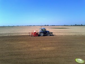 New Holland T6070PC + Kuhn