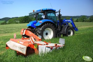 New Holland T6080 + Kuhn FC 283 GII Lift Control