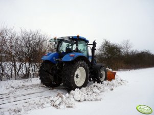 New Holland T6080 PC & Pług 