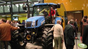 New Holland T6