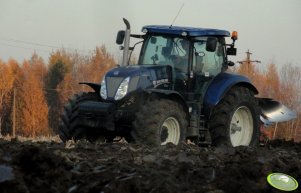 New Holland T7. 270