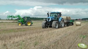 New Holland T7030 AC & John Deere 5090 R + JD 583