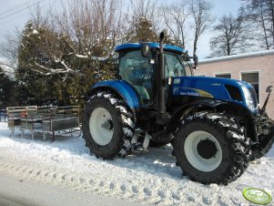 New Holland T7030 AutoCommand