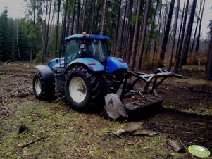 New  Holland T7030 &  Frez leśny