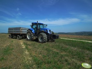 New Holland T7030