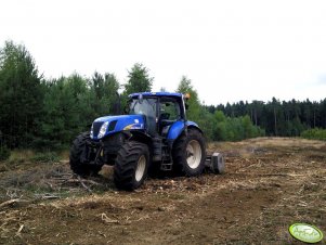 New  Holland T7030 