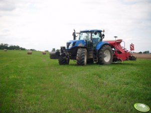 New Holland T7030AC + Horsch Express 3TD