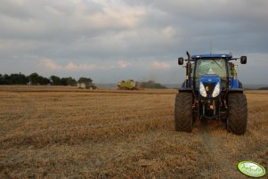 New Holland T7040 Auto Command
