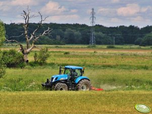 New Holland t7050 